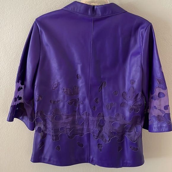 Escada jacket - Picture 2 of 2